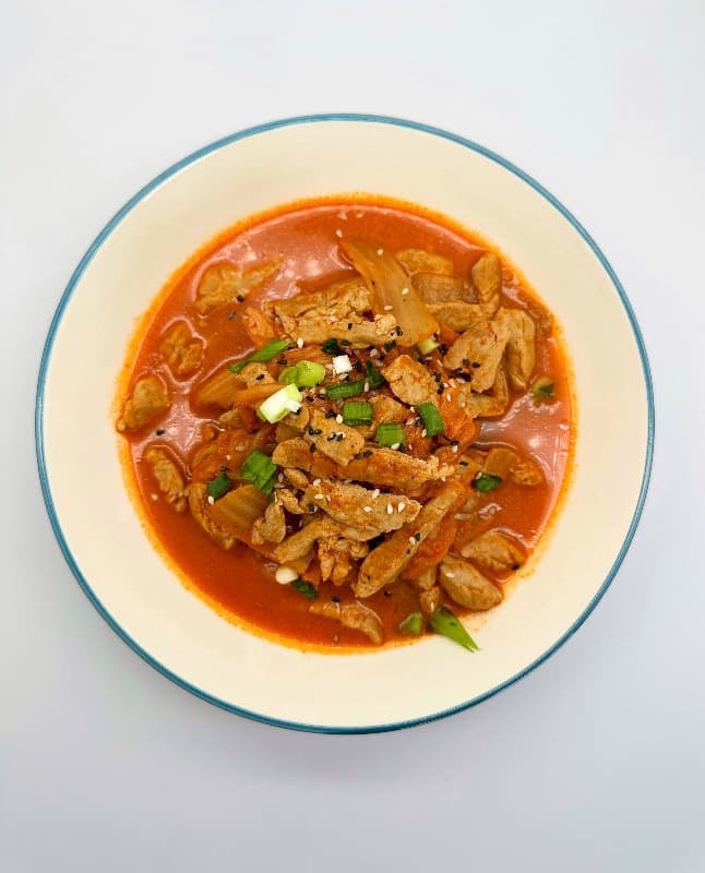 Фото Свинина с кимчи в соусе (김치찜) 